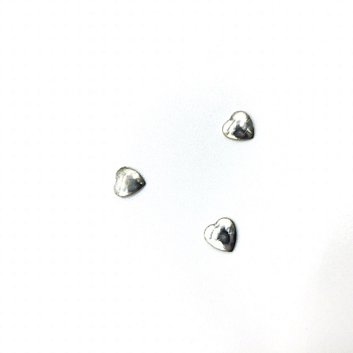 Стразы металлические сердечки серебро (5 шт.) 